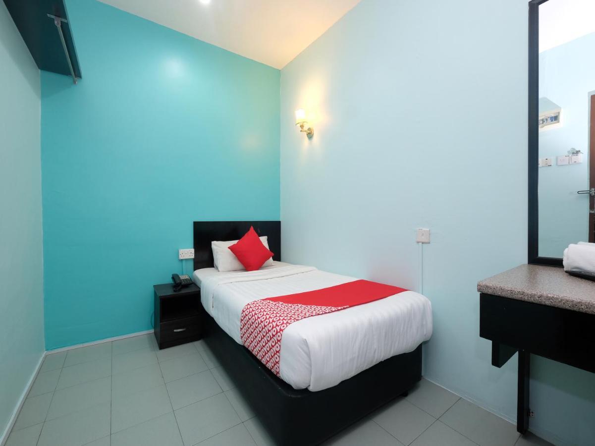 Marjan Hotel Sdn Bhd Chukai エクステリア 写真